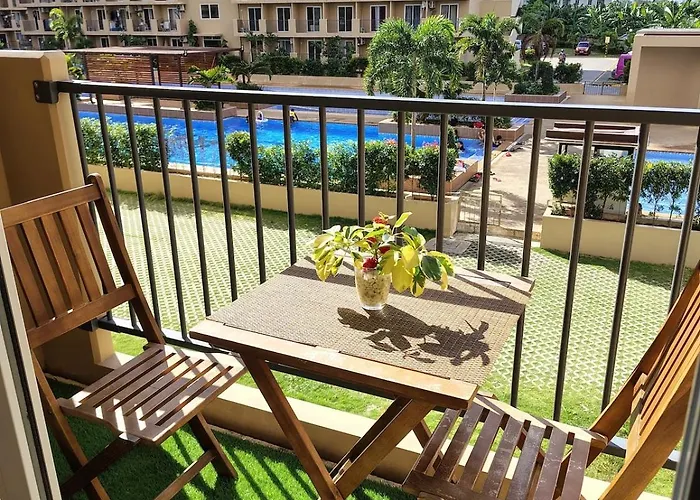Homey With Olympic-sized Pools Lapu-Lapu City